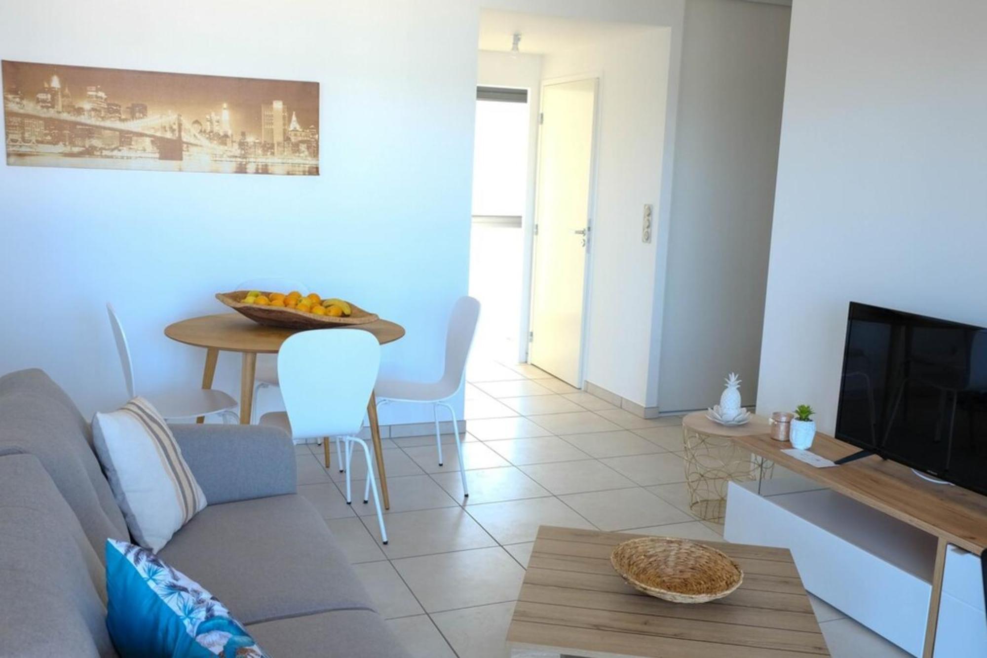 Enola - Sea View Terrace Parking - By Tgb Apartman Pietrosella Kültér fotó